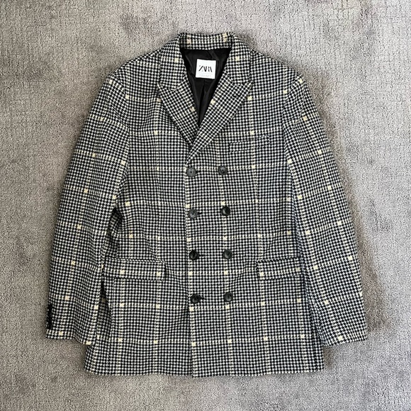Zara Jackets & Blazers - Zara Double Breasted Houndstooth Peacoat